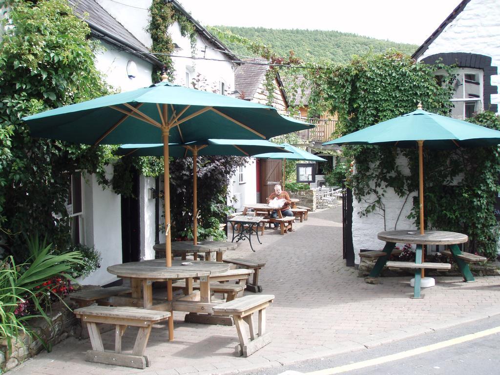 The Horse & Jockey Inn Knighton  Extérieur photo