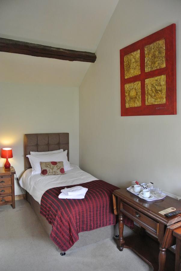 The Horse & Jockey Inn Knighton  Extérieur photo